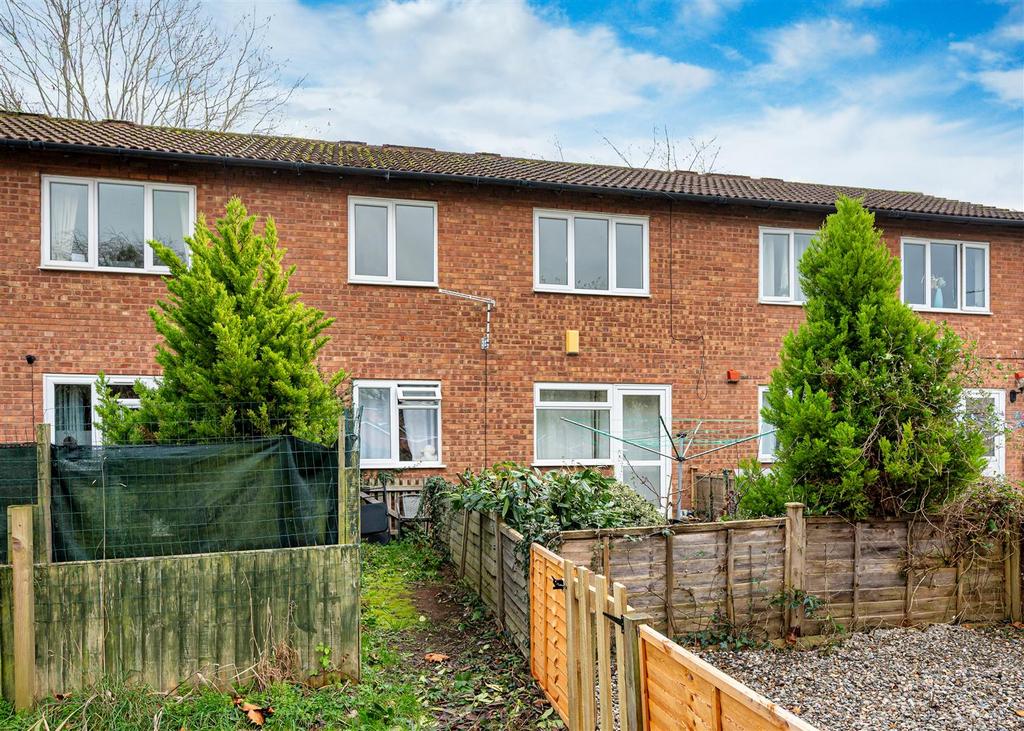 44a Hook Farm Road-7.jpg