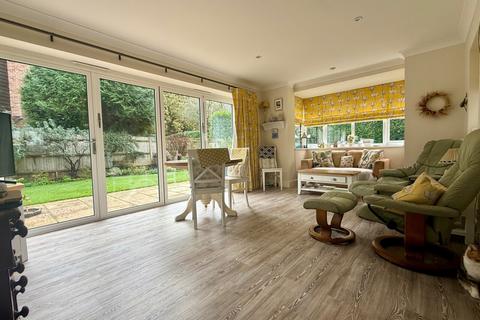 undefined, Thorne Close, Oxfordshire RG9