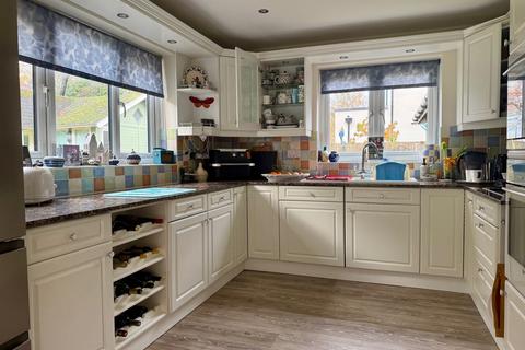 undefined, Thorne Close, Oxfordshire RG9