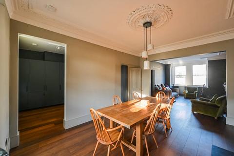 6 bedroom semi-detached house for sale, Chase Green Avenue, Middlesex, Enfield, EN2