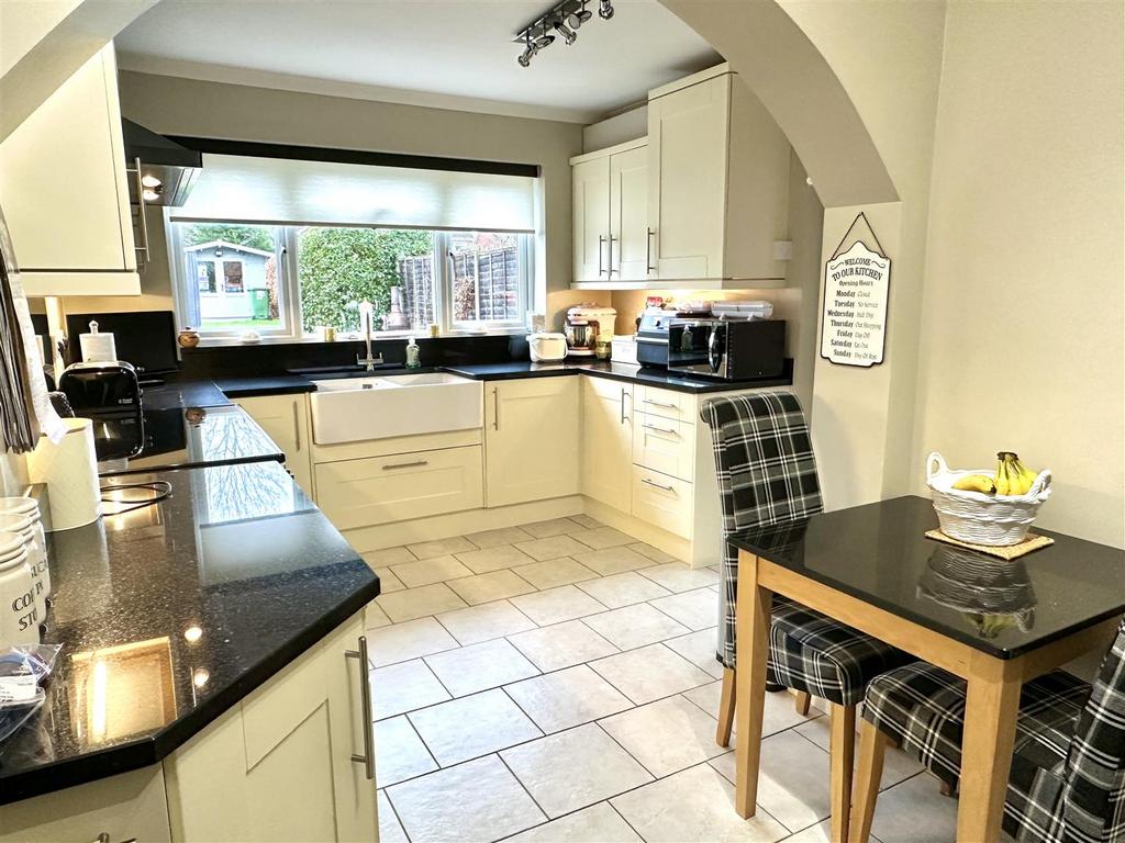 Breakfast kitchen