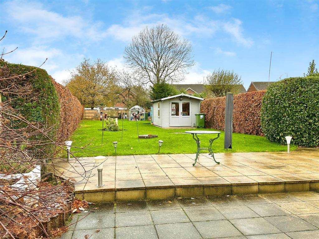 Rear garden/patio
