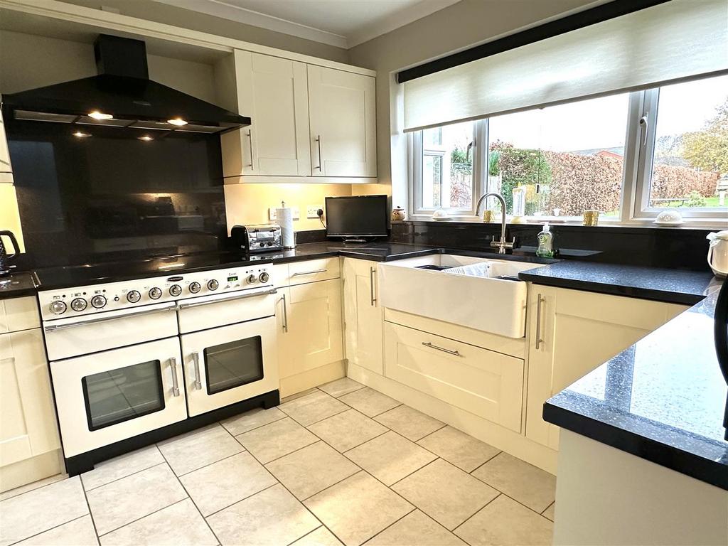 Breakfast kitchen