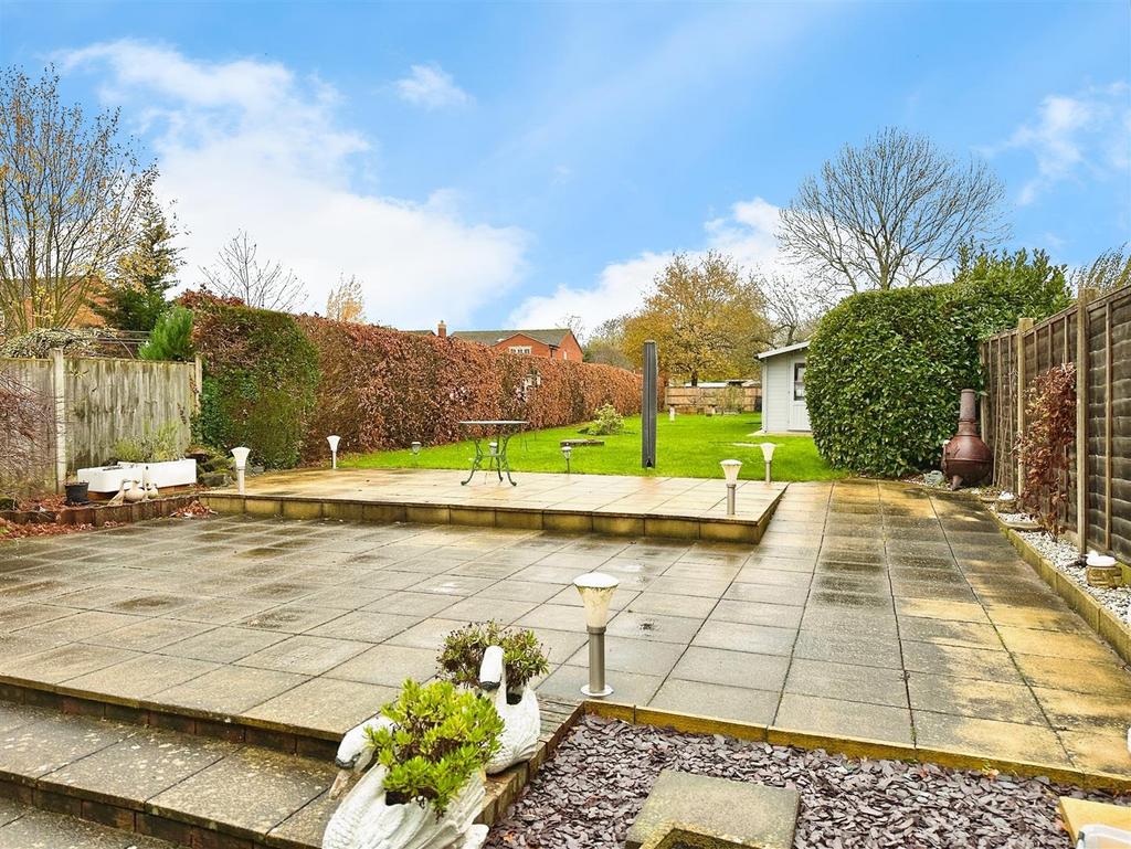 Rear garden/patio