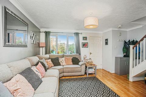 3 bedroom semi-detached house for sale, Thatch Meadow Drive, Market Harborough, LE16