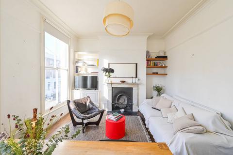 2 bedroom maisonette for sale, Shakspeare Walk, Stoke Newington, London, N16