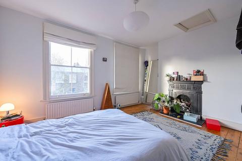 2 bedroom maisonette for sale, Shakspeare Walk, Stoke Newington, London, N16
