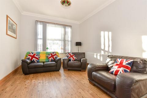 5 bedroom terraced house for sale, Melville Street, Sandown PO36