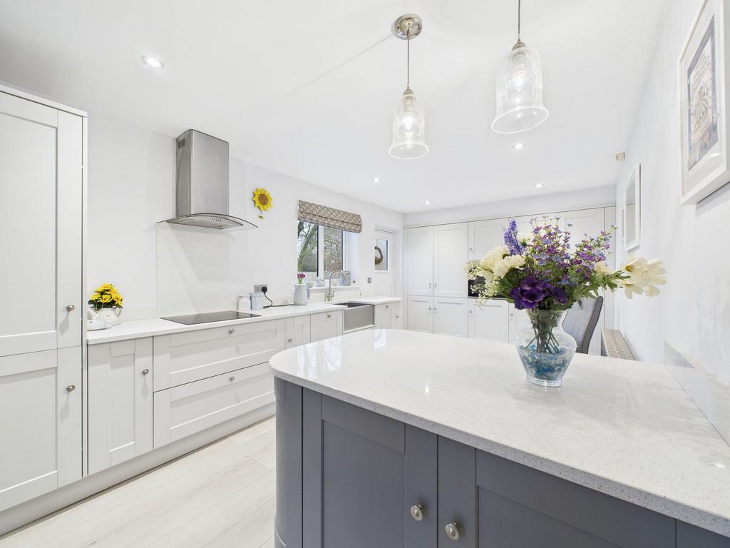 Open plan kitchen/diner