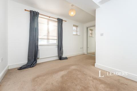 undefined, Selkirk Drive, Oakridge Park, Milton Keynes, MK14