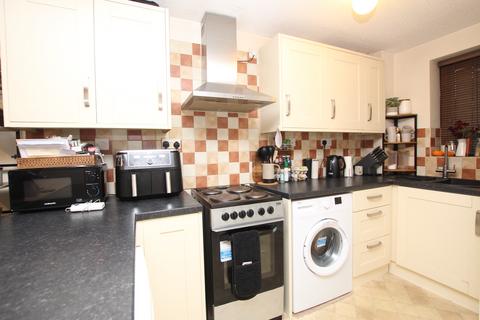 1 bedroom terraced house to rent, Johnson Avenue, Northamptonshire NN13