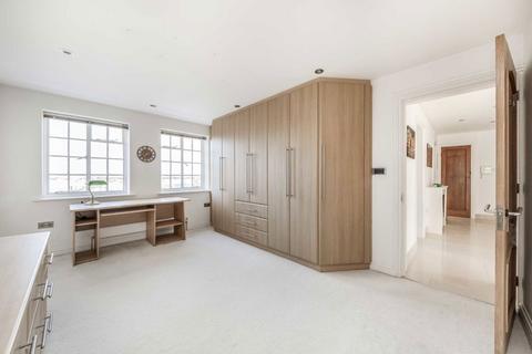 undefined, Richmond Hill Court, Richmond TW10