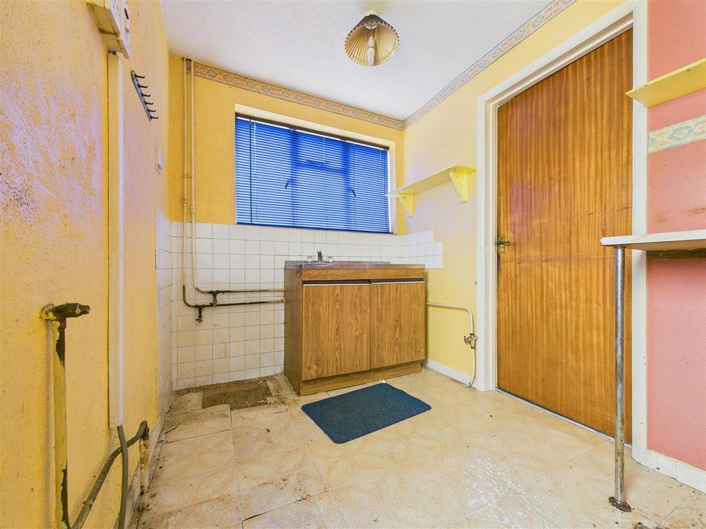 CAM01407 G0-PR0023-STILL008.jpg