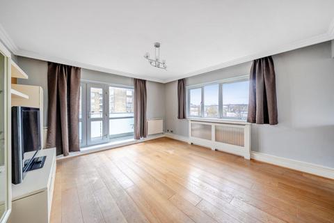 3 bedroom flat to rent, Avenue Road,  London,  NW8