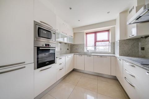3 bedroom flat to rent, Avenue Road,  London,  NW8