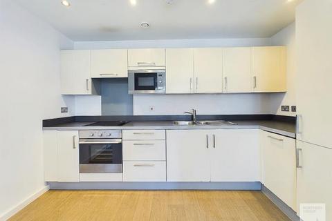 undefined, Apt G.18 :: Flint Glass Wharf