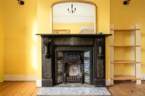 4 bedroom terraced house for sale, Queens Road, Twickenham