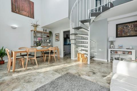 3 bedroom apartment for sale, Ingress Park Avenue, Greenhithe DA9