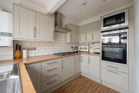 4 bedroom bungalow for sale, Swalecliffe Road, Tankerton, Whitstable
