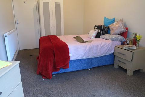 6 bedroom house to rent, Radcliffe Road, Nottingham NG2