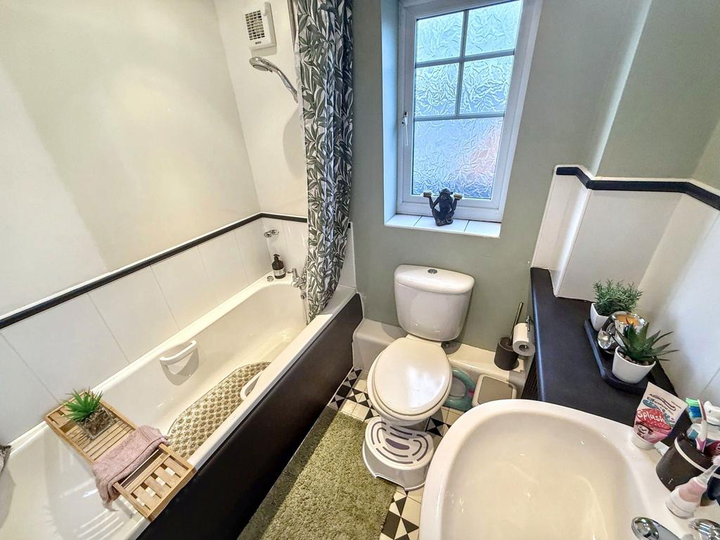 Bathroom W/C