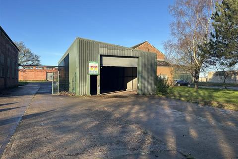 Property to rent - Main Road, Market Rasen LN8
