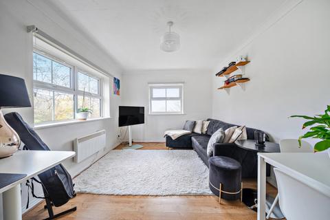undefined, Chelveston Crescent, Aldermoor, Southampton, Hampshire, SO16