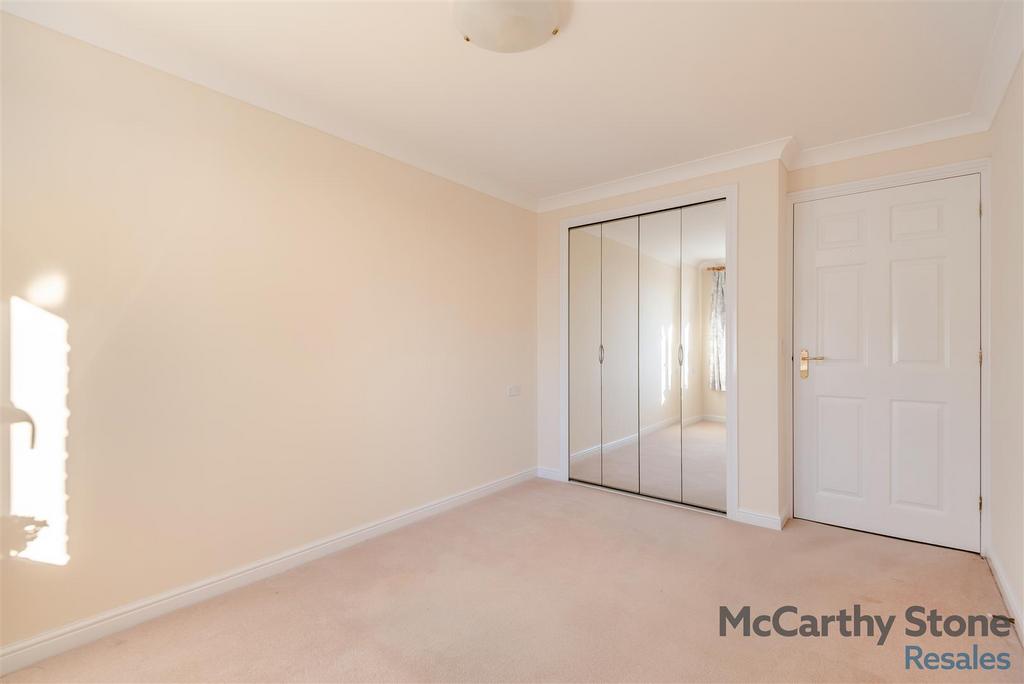 8672500-interior07.jpg