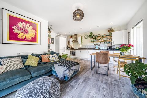 2 bedroom apartment for sale, Bramah Court, 2 Breakspear Gardens, London, SW19