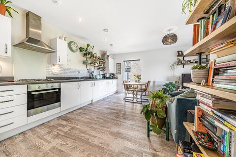 2 bedroom apartment for sale, Bramah Court, 2 Breakspear Gardens, London, SW19