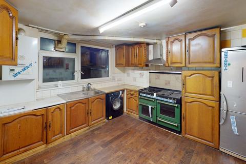 undefined, Maskell Road, London, SW17