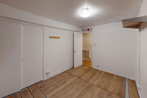 2 bedroom apartment for sale, Maskell Road, London, SW17