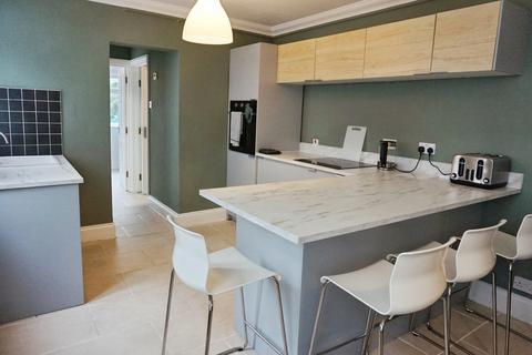 2 bedroom flat to rent, Cardiff CF24