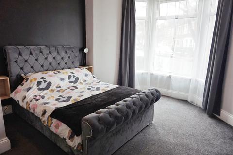 2 bedroom flat to rent, Cardiff CF24