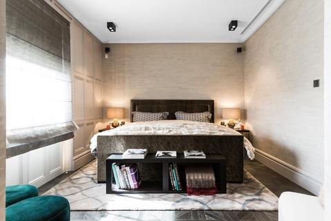 3 bedroom flat to rent, Cadogan Square, Chelsea, SW1X