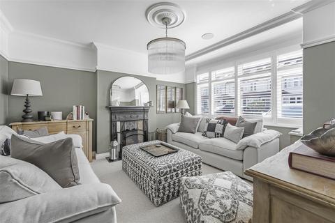undefined, Meadow Close, Raynes Park SW20