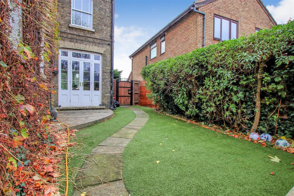 Rear garden.jpg