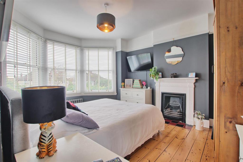 Bedroom One.jpg