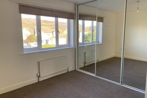 1 bedroom flat to rent, Old Earth, Elland HX5