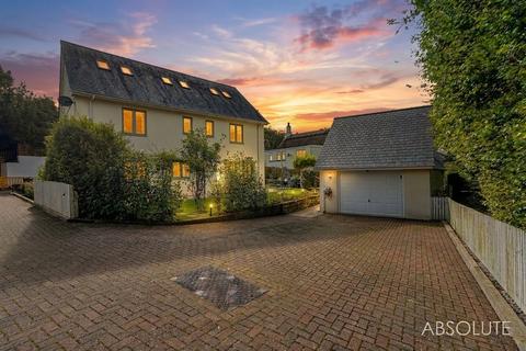 Edginswell Lane, Torquay, TQ2