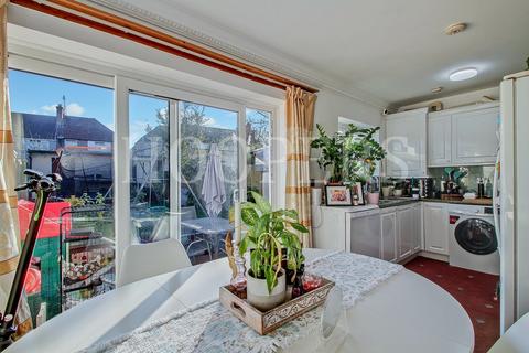 3 bedroom terraced house for sale, Dawpool Road, London, NW2