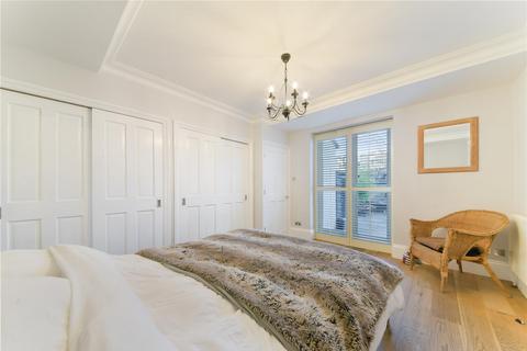 undefined, Dorncliffe Road, Fulham, SW6