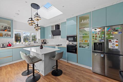 undefined, Leysdown Road, Mottingham, SE9