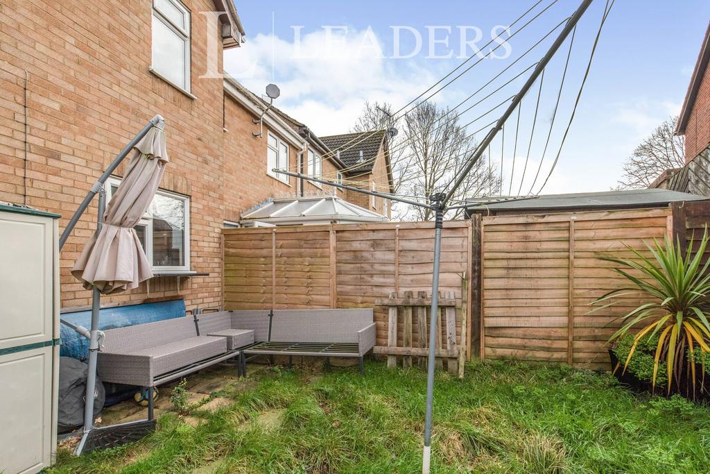 8 Rear Garden