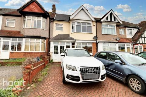 undefined, Eastern Avenue, Newbury Park