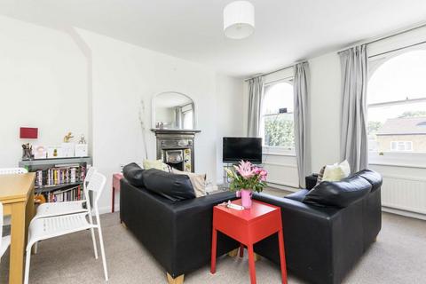 2 bedroom flat to rent, Windsor Road, London W5