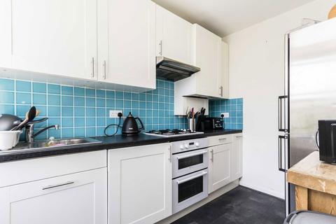 2 bedroom flat to rent, Windsor Road, London W5