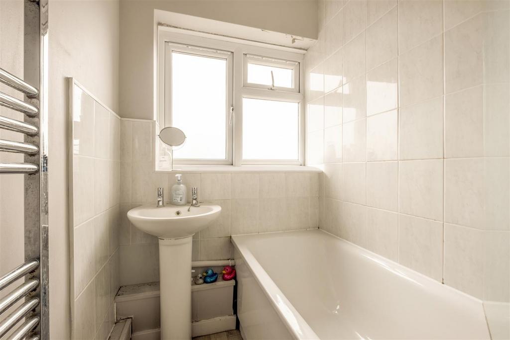 Flat 27, Palmeira House -4.jpg