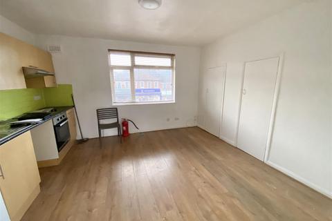 undefined, Darkes Lane, Potters Bar EN6