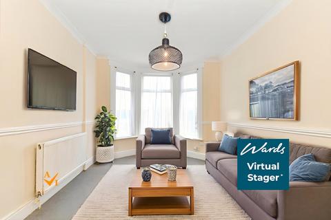 3 bedroom end of terrace house for sale, Hartington Street, Chatham ME4